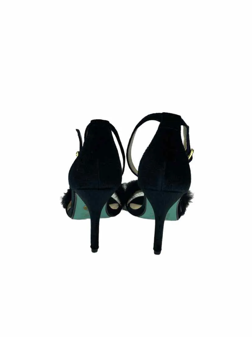 Blue by Betsey Johnson Women's SB-Nolte Velvet Sandals Black Size 8
