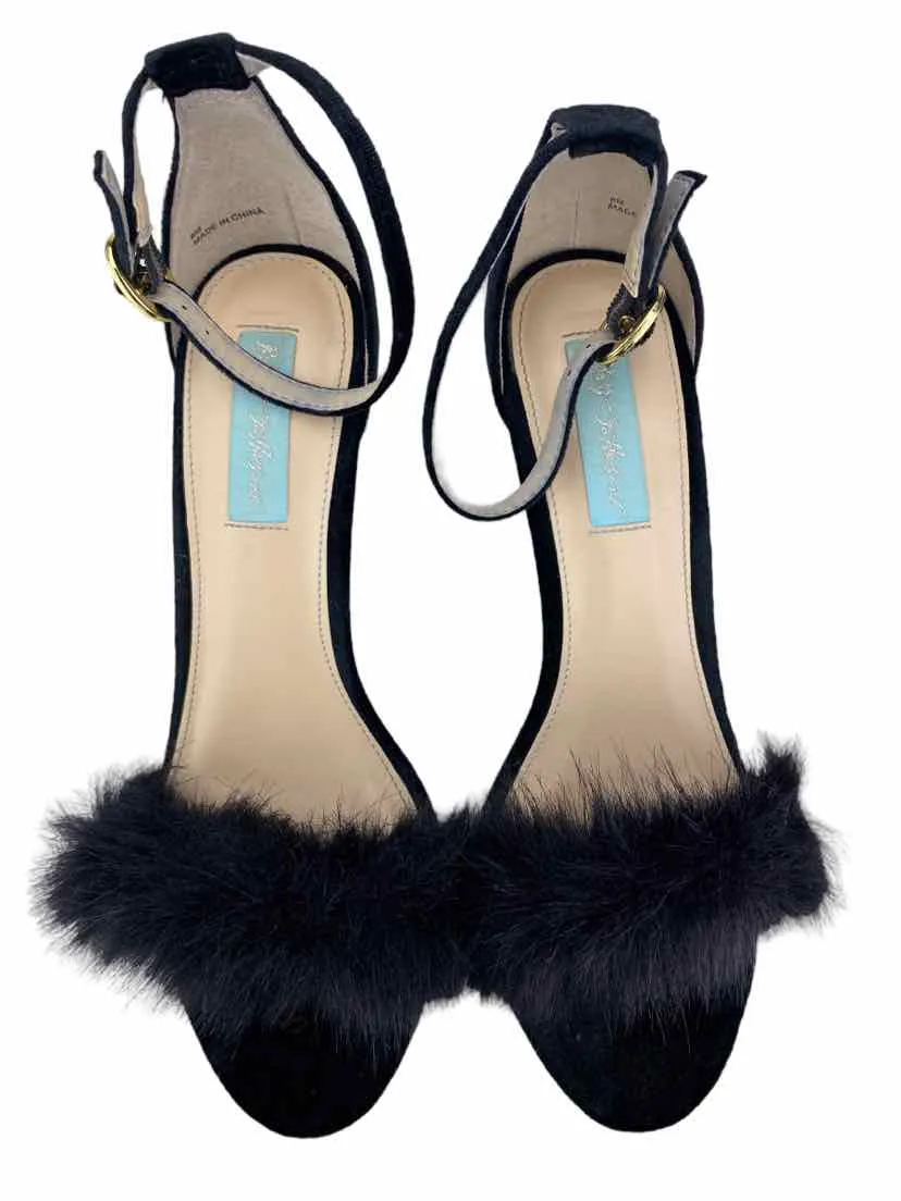 Blue by Betsey Johnson Women's SB-Nolte Velvet Sandals Black Size 8