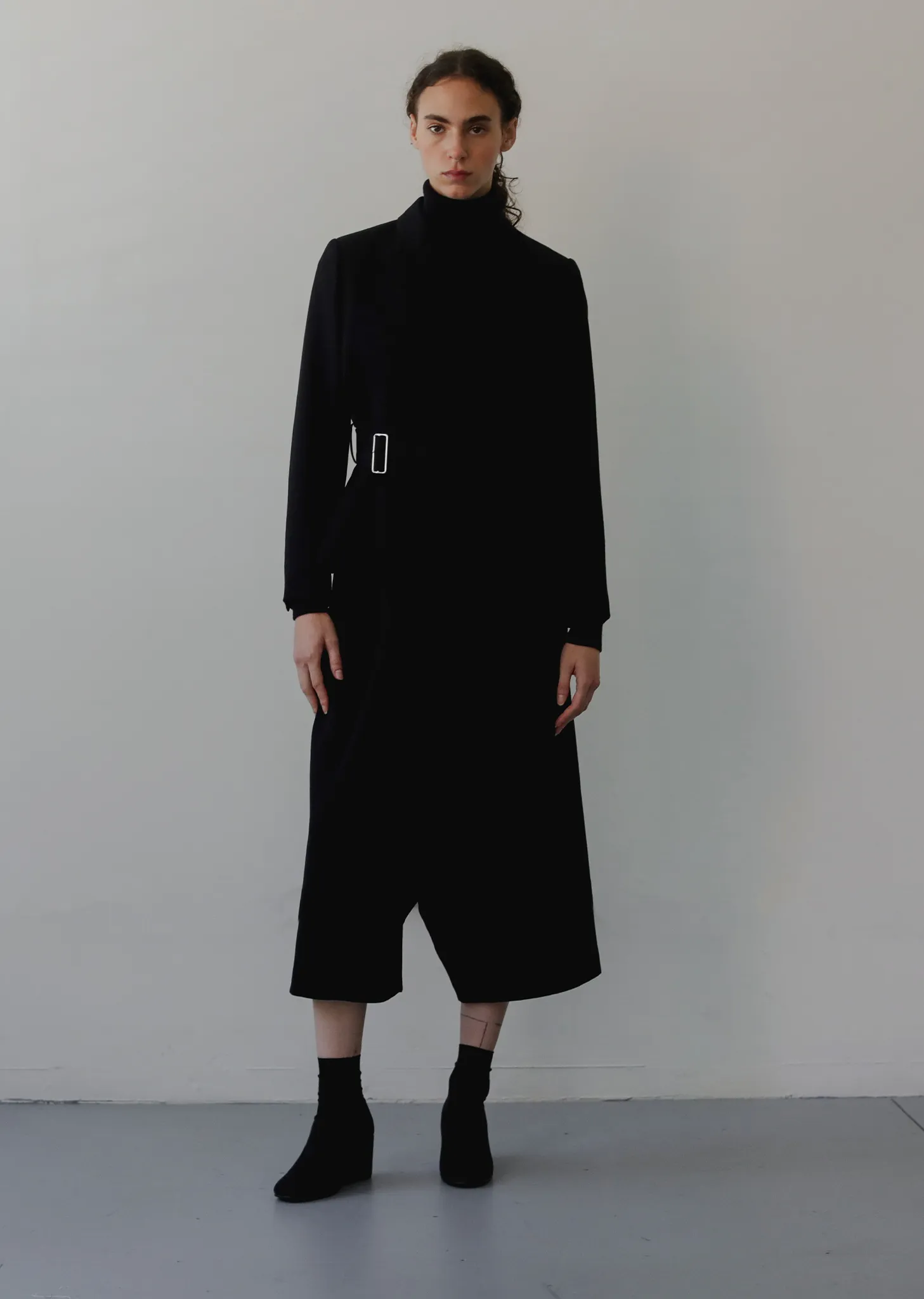 Gabardine Wool Cropped Pants