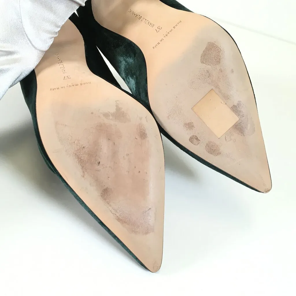 Manolo Blahnik Decebalo Heels