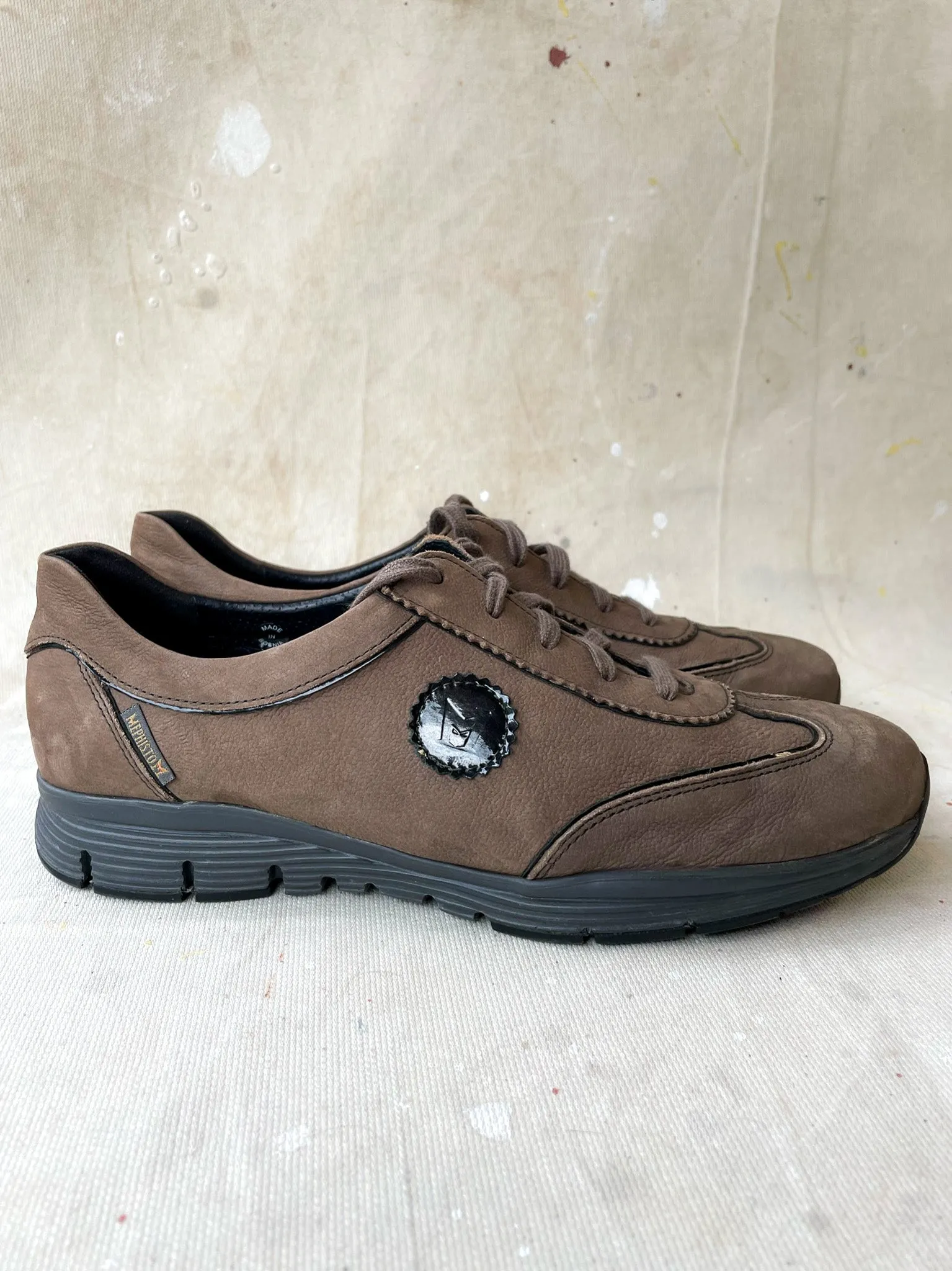 Mephisto Yael—[8M / 9.5W]