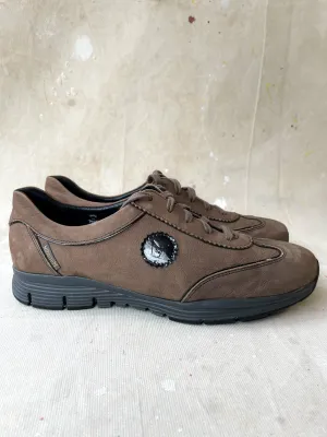 Mephisto Yael—[8M / 9.5W]