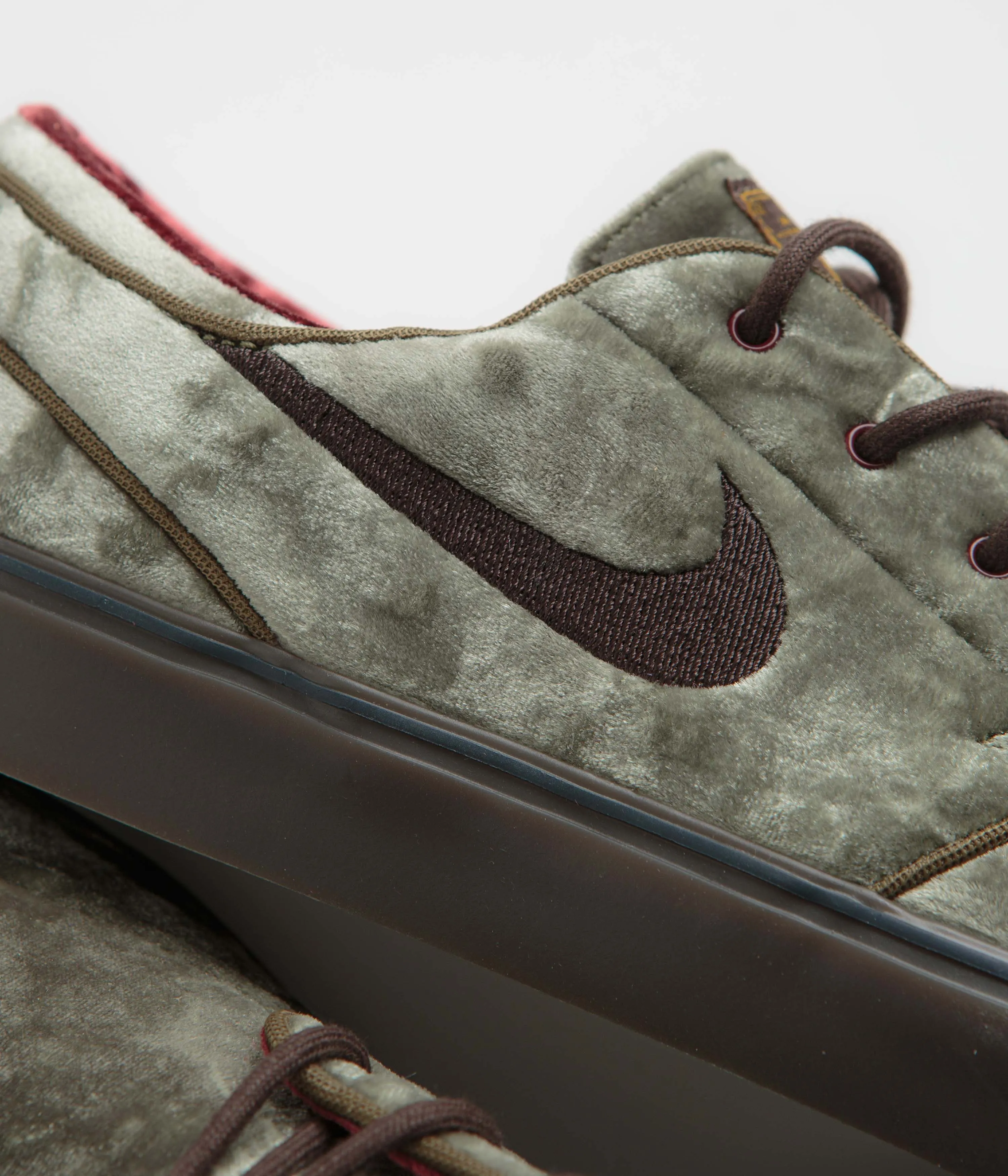 Nike SB Janoski OG  SE ‘City of Cinema’ Shoes - Medium Olive / Velvet Brown - Baroque Brown