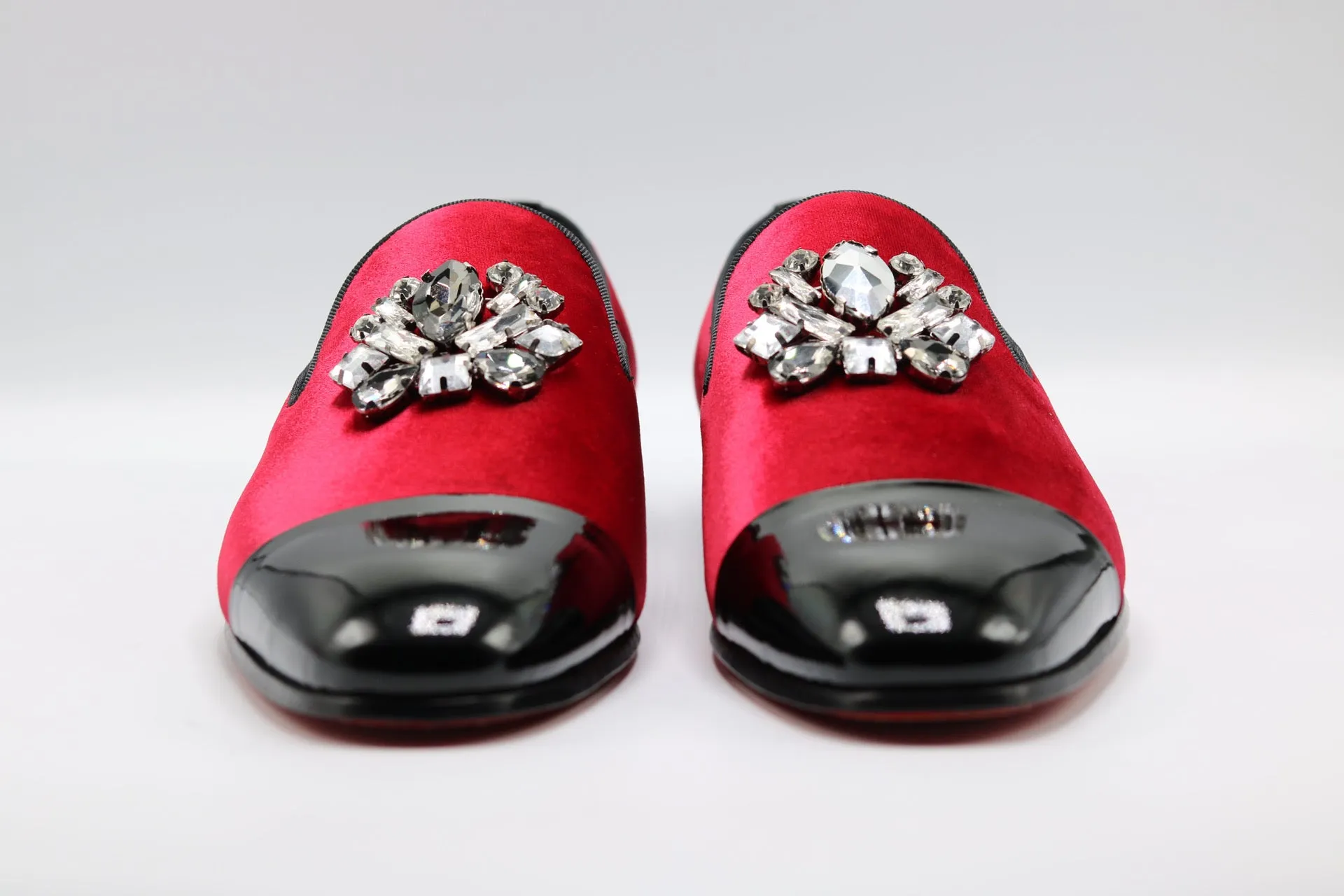 OGLAC LUXURY VELVET SLIPPERS