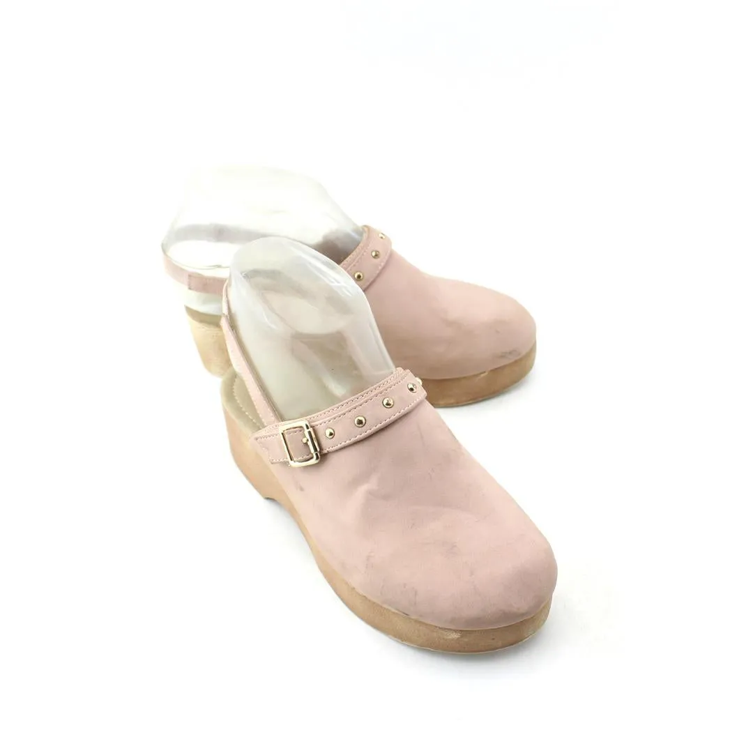 PLACE  STUDDED BUCKLE CLOG