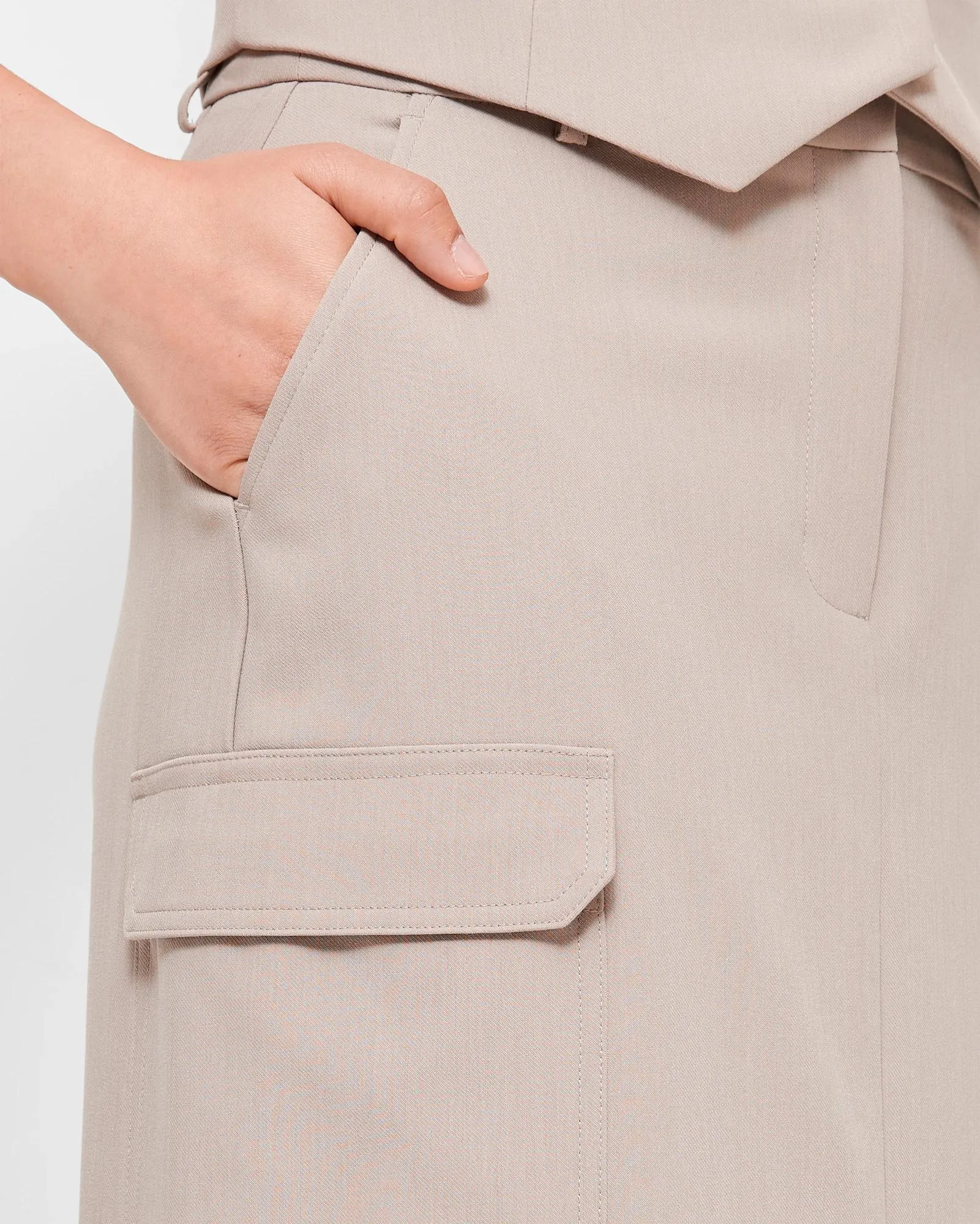 popular  Tailored Cargo Midi Skirt - Preview - Mushroom