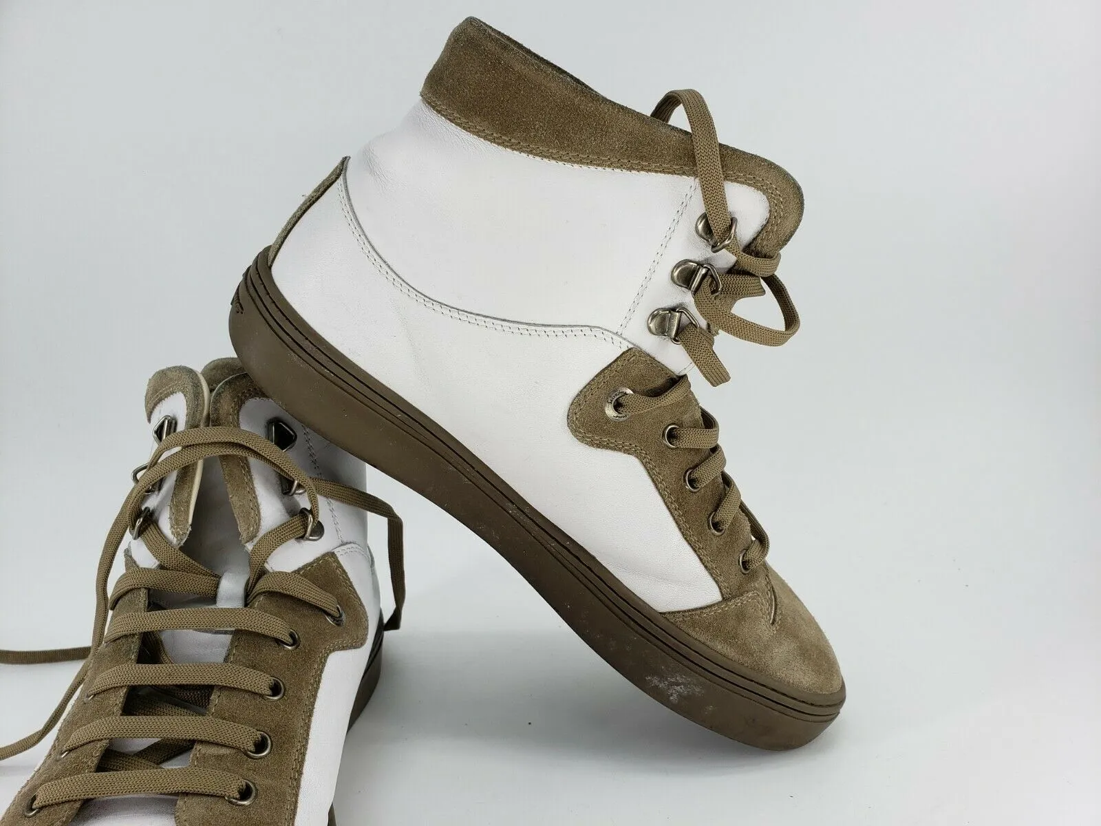 Salvatore Ferragamo High Top Sneakers Tan Suede/White Womens Size 9.5