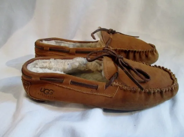 Womens UGG AUSTRALIA DAKOTA Uggs 5131 Suede Leather Moc 7 BROWN Shearling